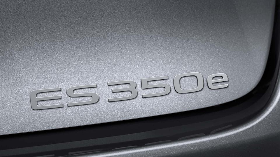 2026 Lexus ES