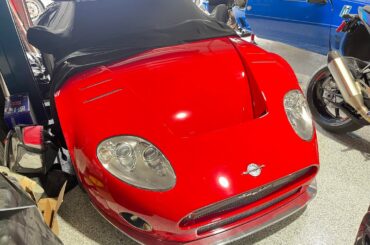 Pick up item from marketplace and this was in the guys garage, such a beaut