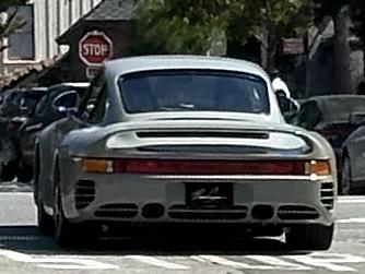 [Porsche 959 SC reimagined by Canepa] by the Sea