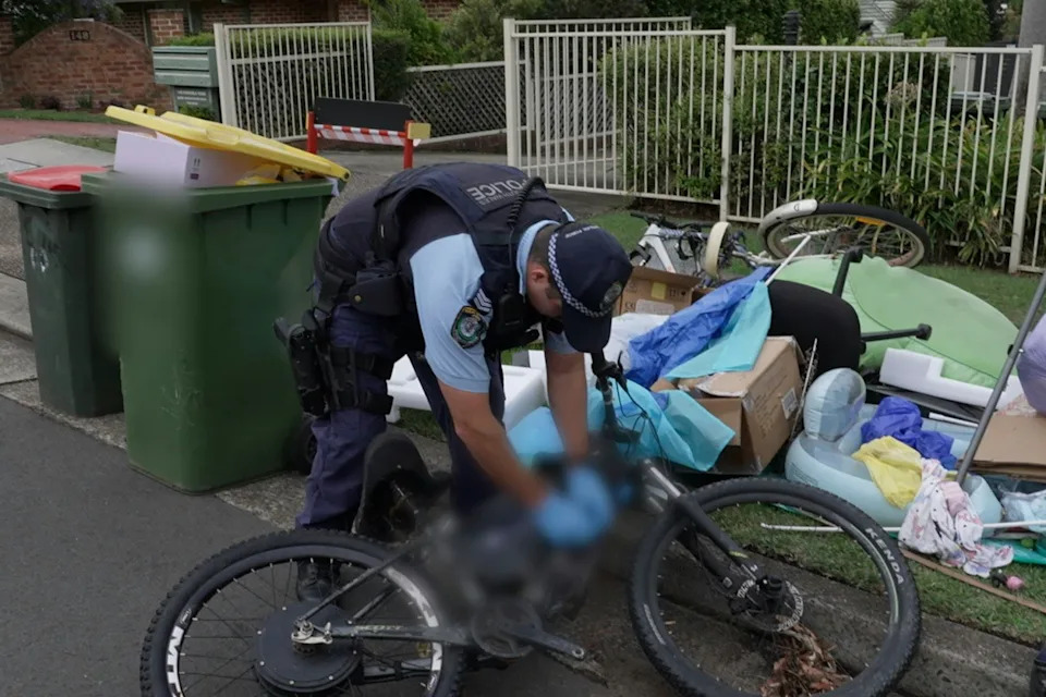 Officer confiscates an e-bike in Sydney's south.