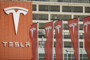 Tesla Under Fire: What To Do Now