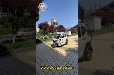 3 wheel electric cabin scooter with AC