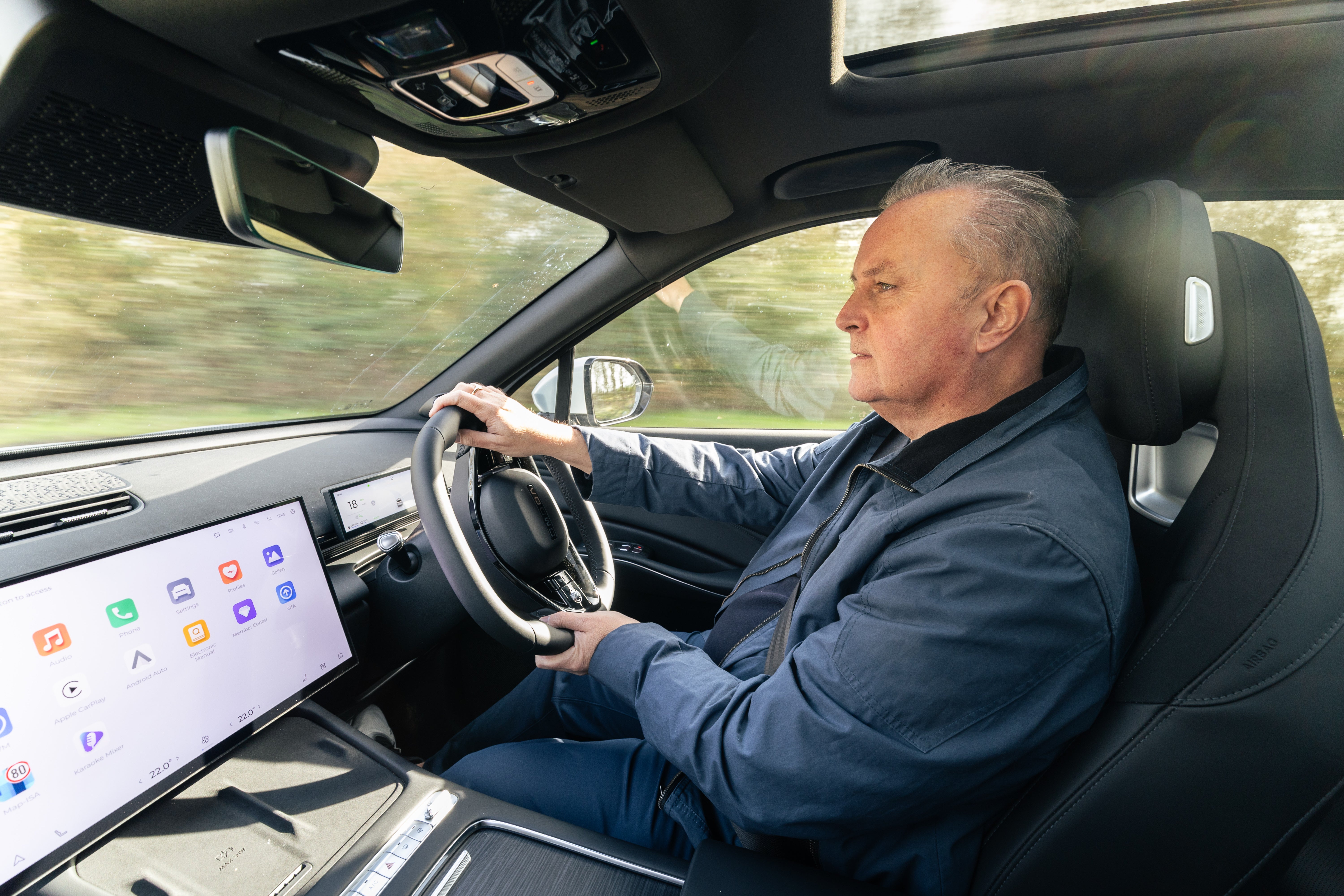 The Omoda 7 has a rather jiggly ride and more tyre noise than expected, but offers excellent efficiency