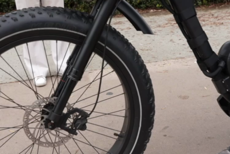 14-year-old boy suffers serious injuries in La Jolla e-bike crash