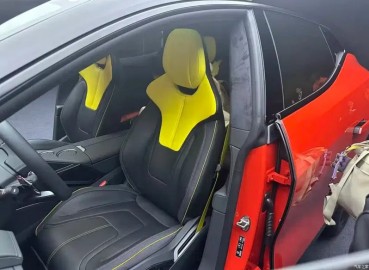 Lotus For Me interior