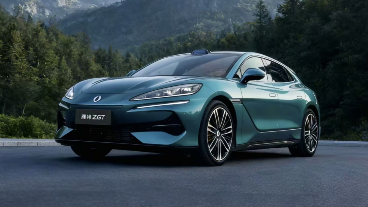 BYD wants to end charging anxiety with new ultra-fast network