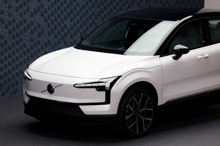 Swedish Automaker Volvo Pulls Plug on Electric SUV Model in America