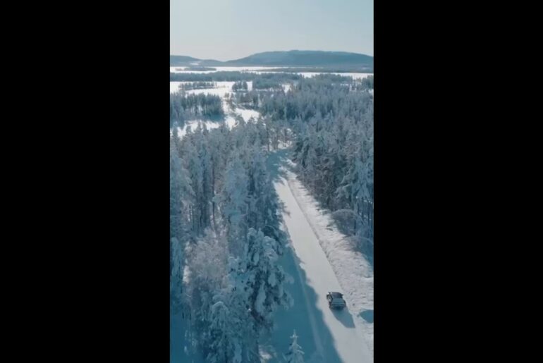 on snow track with Renault 5 Turbo 3E