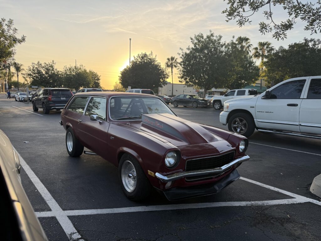 [Chevrolet Vega Kammback]