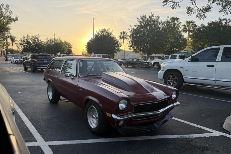 [Chevrolet Vega Kammback]