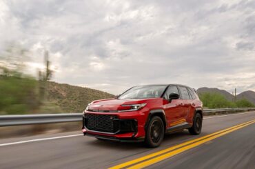 Surprisingly, Toyota Priced the 2026 RAV4 Plug-In Hybrid Considerably Lower than the 2025 Version