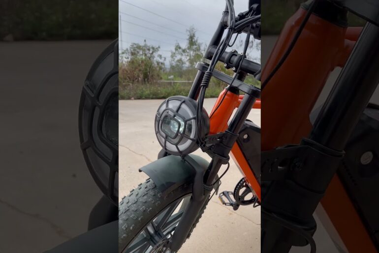 Please take care of your own E-bike#mopedstyleebike #tst #tstebike #ebike #R002 # #moped #fyp