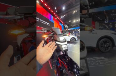 Honda New Electric Motorcycle: WN7 !!