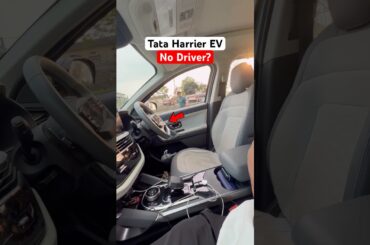 Tata Harrier EV Keys remote parking is so accurate #manishbhardwaj #tatamotorsindia #evcar #shorts