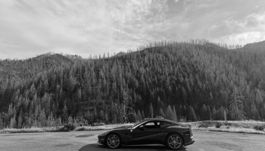 2016 Ferrari F12 (8192 × 6144)