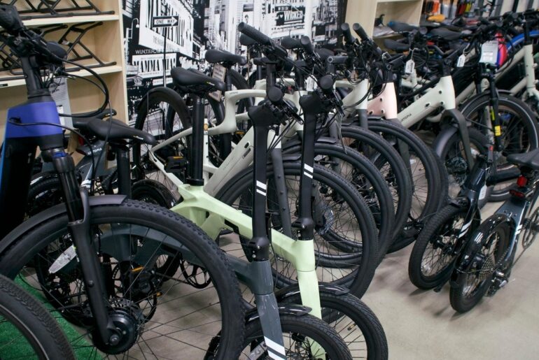 E-bikes keep LI moving but need oversight