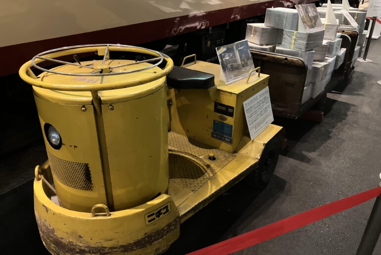 JR East turret truck at Saitama Railway Museum (my own photo)