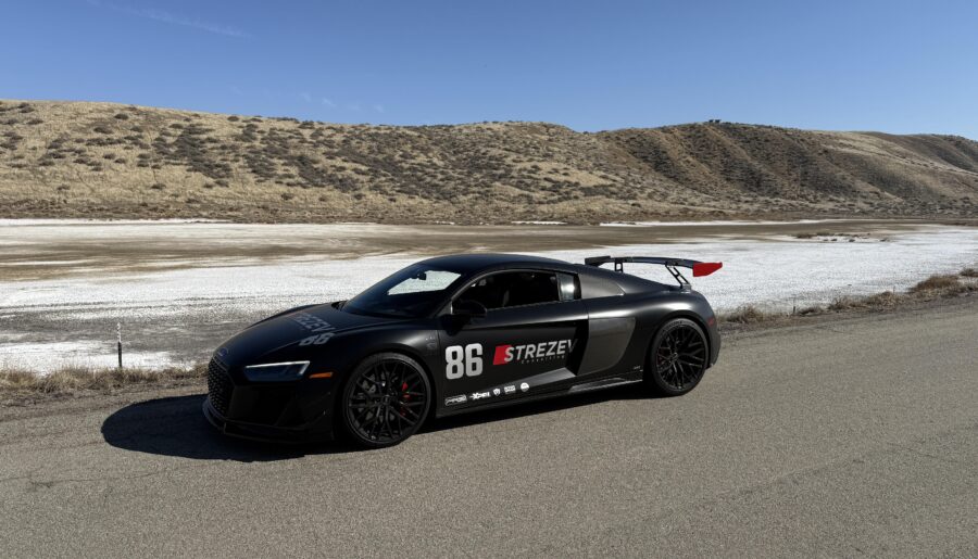 Audi R8 [5172 x 4284]