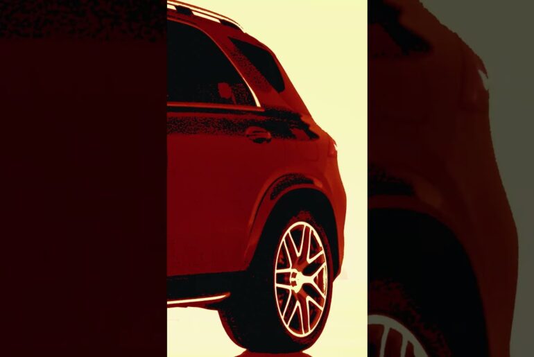 ​Meet a true Bold Beauty.