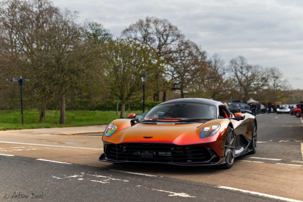 Fantastic paint job on this Aston Martin Valhalla in London [8059 × 5373] [OC]