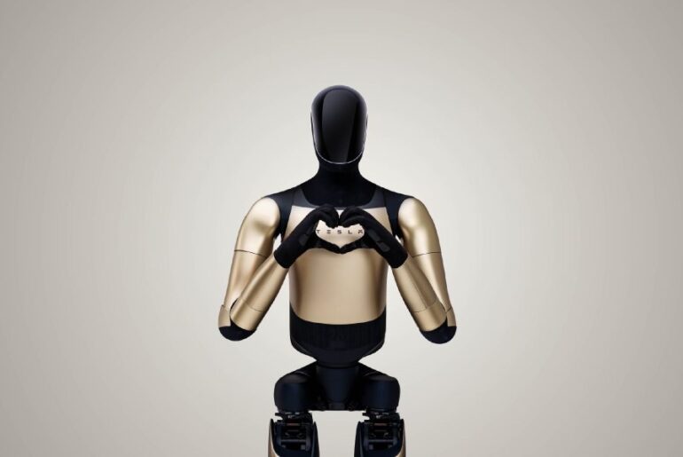 Elon Musk announces disappointing Tesla Optimus update