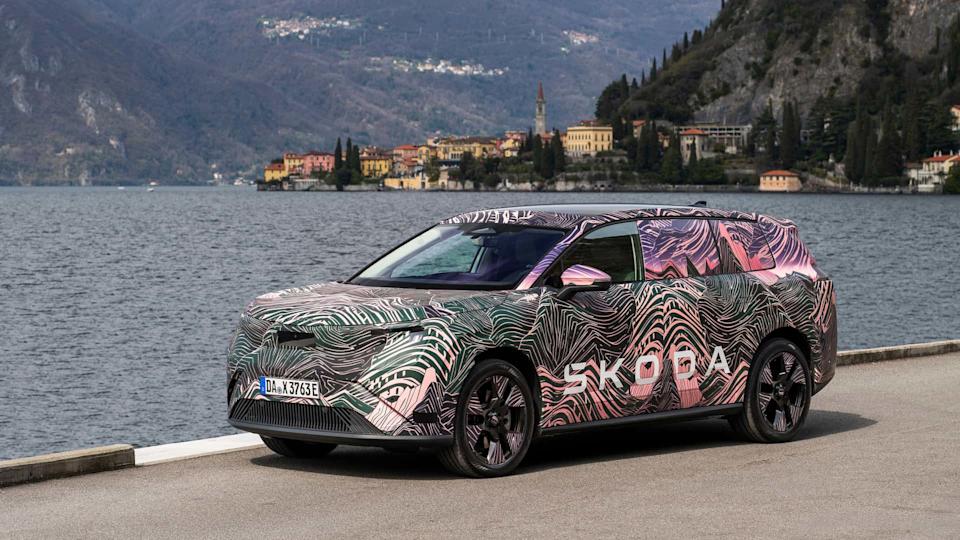 2027 Skoda Peaq teaser