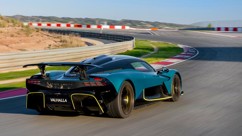 Aston Martin Valhalla