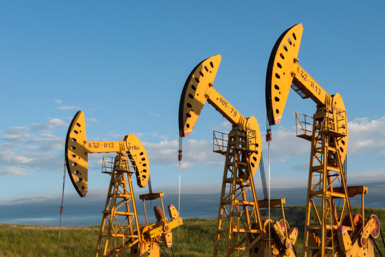 As oil prices return to the 'RMB 9 per liter era,' BYD's (01211) plug-in hybrid models demonstrate a clear economic advantage.