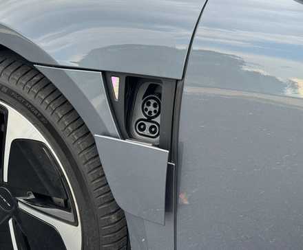 2024 Lucid Air Pure charge port