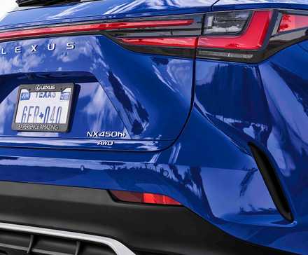 2025 Lexus NX Hybrid