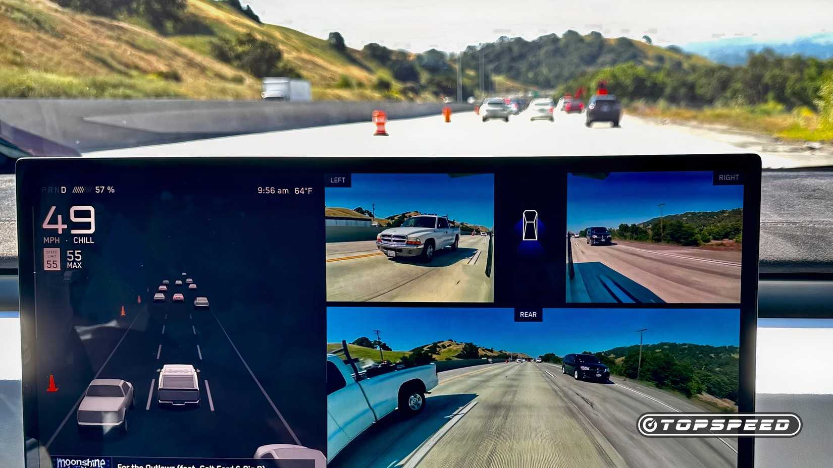 2025 Tesla Cybertruck Full Self-Driving FSD Screen Display In Chill Mode