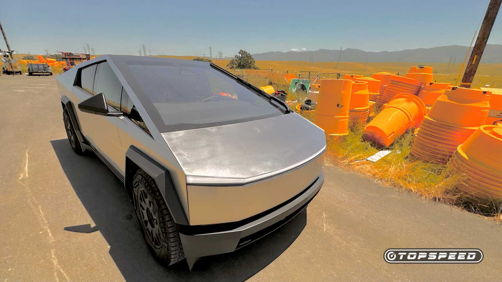 2025 Tesla Cybertruck Pulled Over On The Side Of The Road