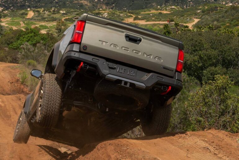 Toyota PHEV Pickup Patents Shows How New Electrified Trucks Could Work