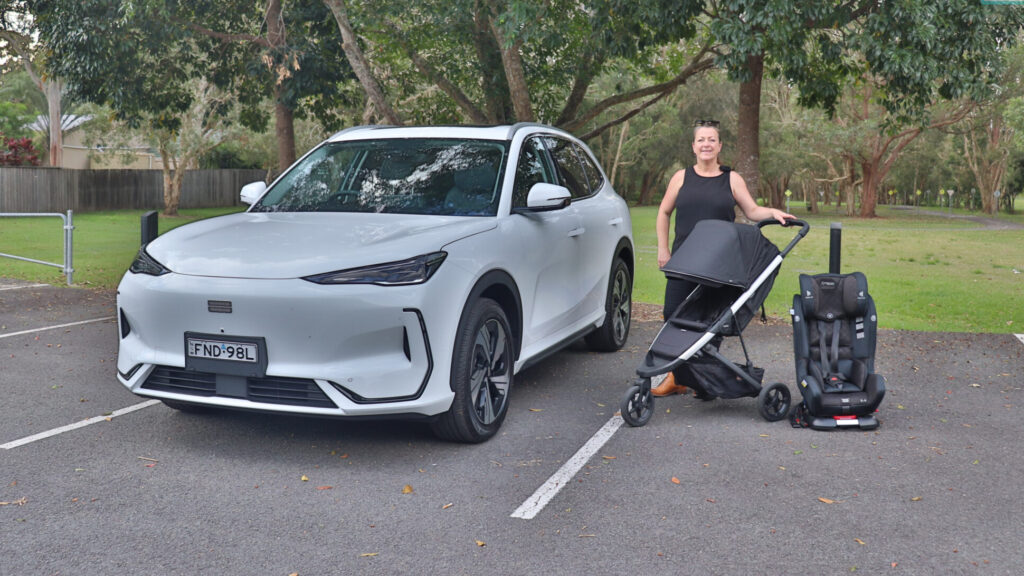 2025 Geely EX5 electric SUV for tall families