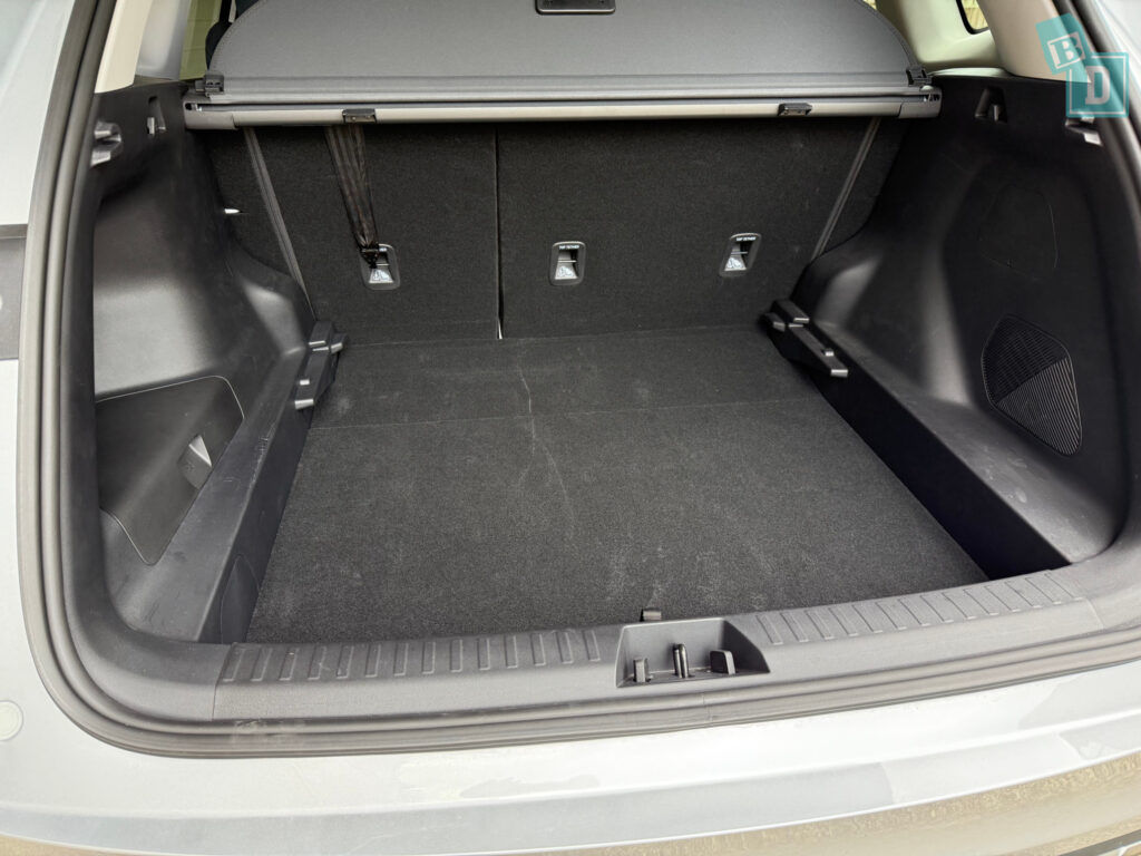 Boot space in the Geely Starray PHEV