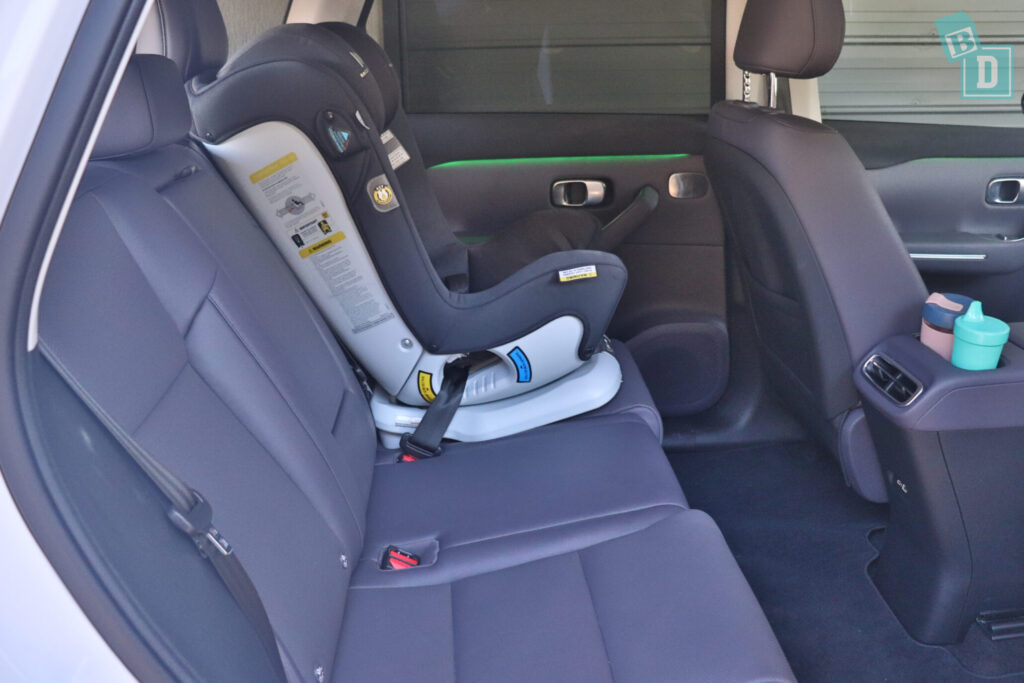 Rear legroom and flat footwell in the Leapmotor C10