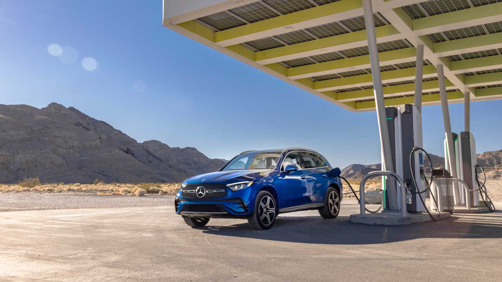 2025 Mercedes GLC 350e Exterior Parked At Charging Station