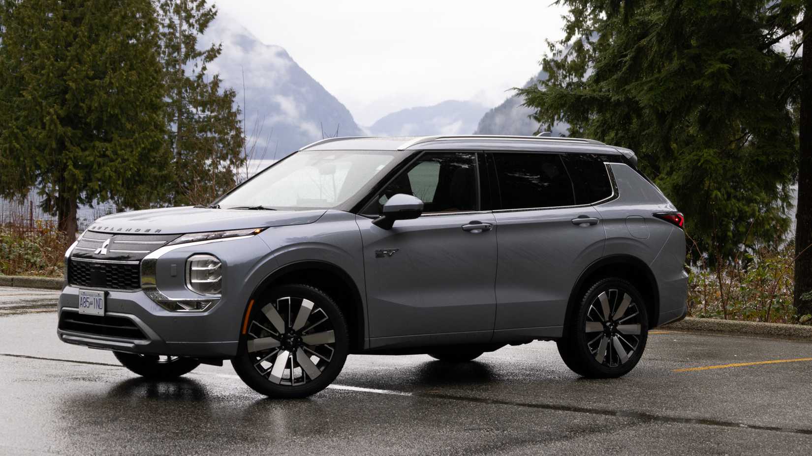 2026 Mitsubishi Outlander PHEV (10 of 52)