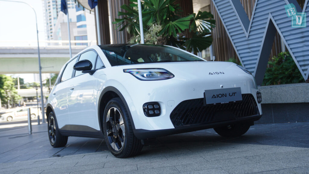 2026 GAC Aion UT exterior front three-quarter view