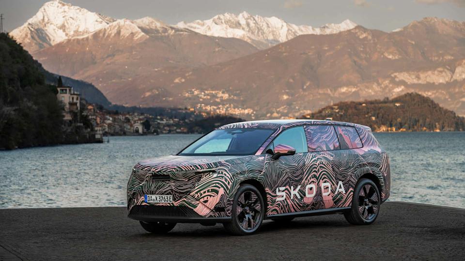 2027 Skoda Peaq teaser