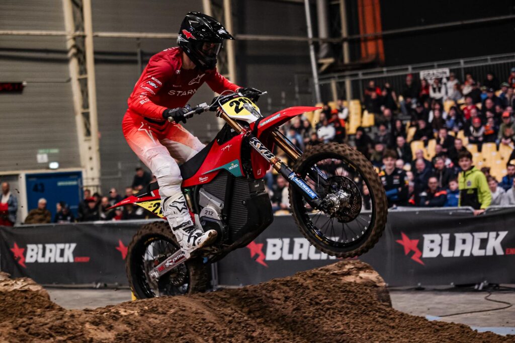 STARK - SuperEnduro FIM - THE PACK - Electric Motorcycle News