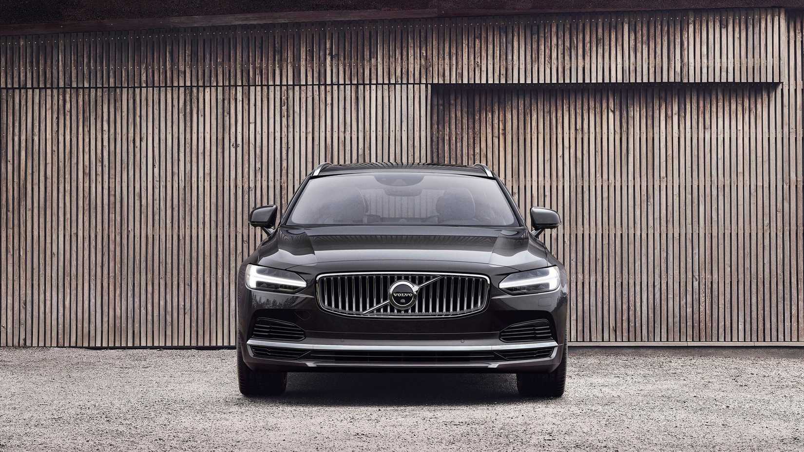 Black 2024 Volvo S90 Recharge