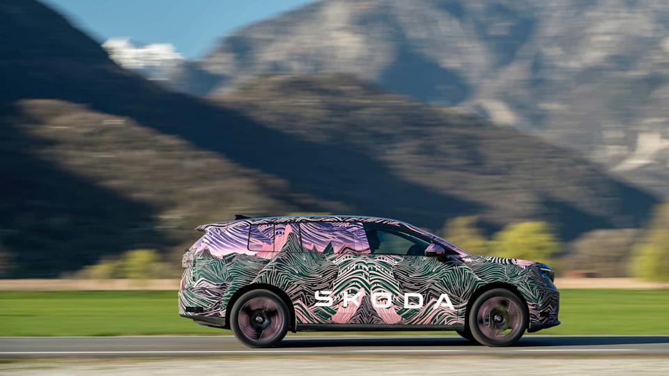 2027 Skoda Peaq teaser