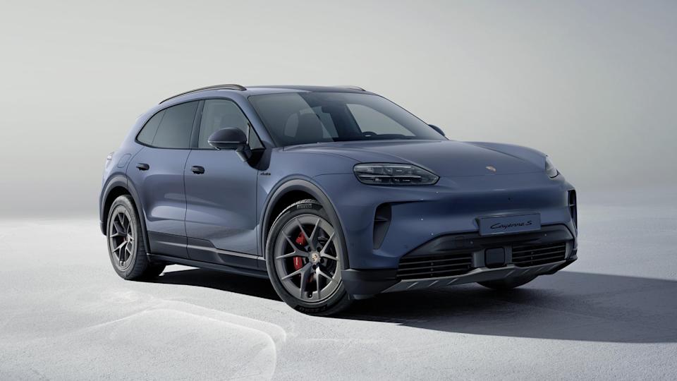 <p>Porsche Cayenne S Electric</p>Porsche