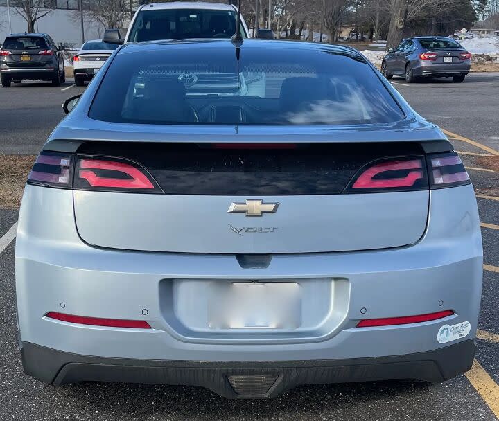 used car of the day 2013 chevrolet volt