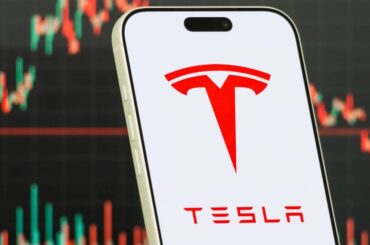 HSBC flags alarming risk for Tesla stock investors