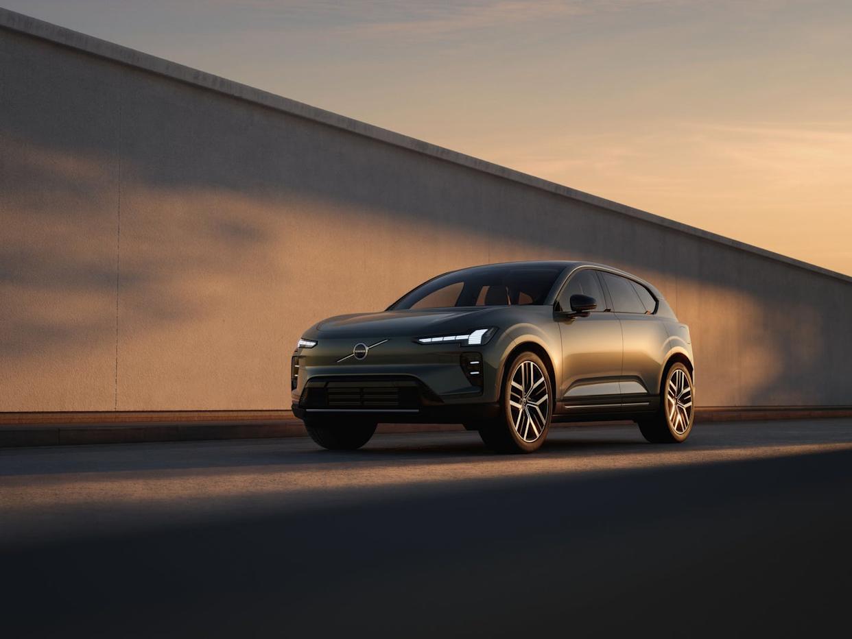 2027 volvo ex60