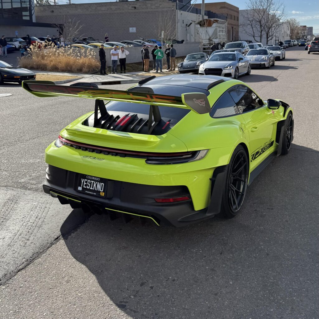 Porsche 911 GT3 RS [3397x3397]