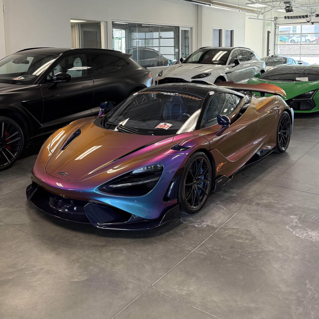 Mclaren 765LT finished in Pacific Color Stream [3439x3439]