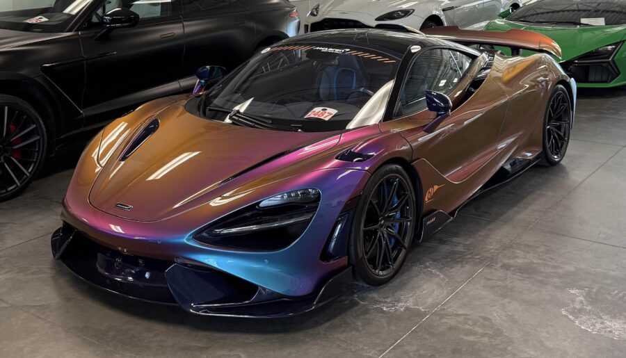 Mclaren 765LT finished in Pacific Color Stream [3439×3439]